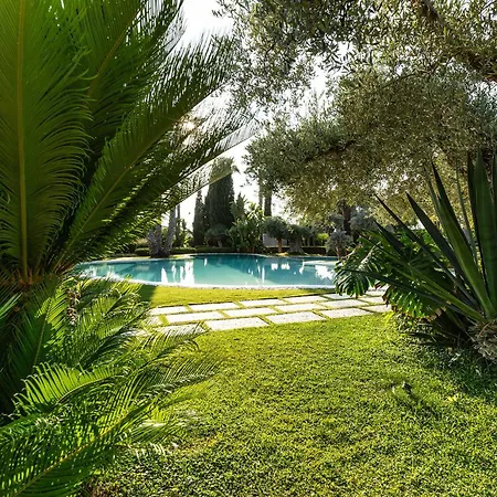Il Giardino Degli Dei וילה סן לאונה